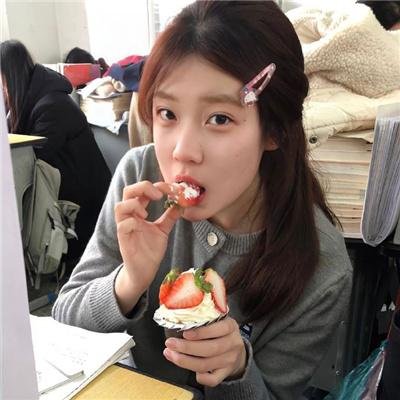 安娜和维多利亚